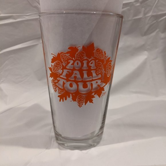 Sweetwater Pint Glasses, Set of 2, 2014 Fall IPA Tour, Great Condition - Picture 4 of 6